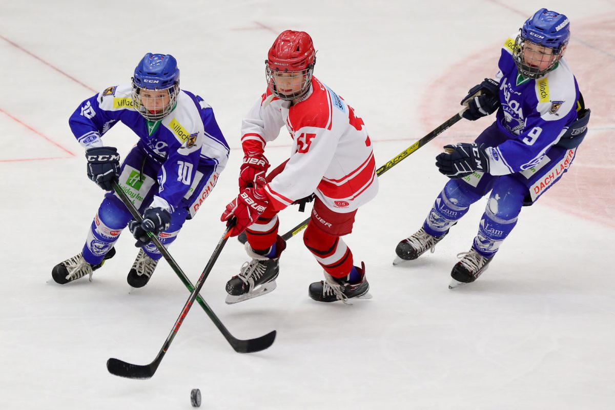 U12 matchte sich gegen den KAC in einem Freundschaftsspiel - VSV Juniors