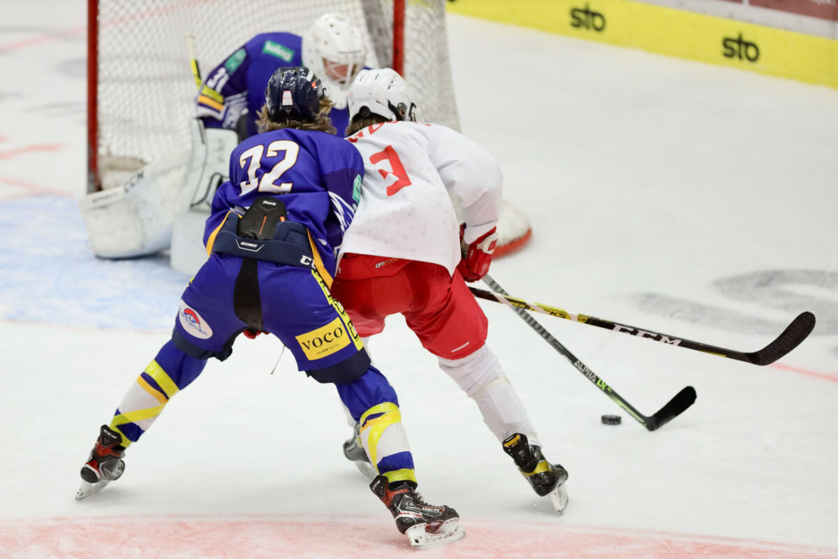 File:AUT, EBEL,EC VSV vs. EC RED BULL SALZBURG (10489378395).jpg